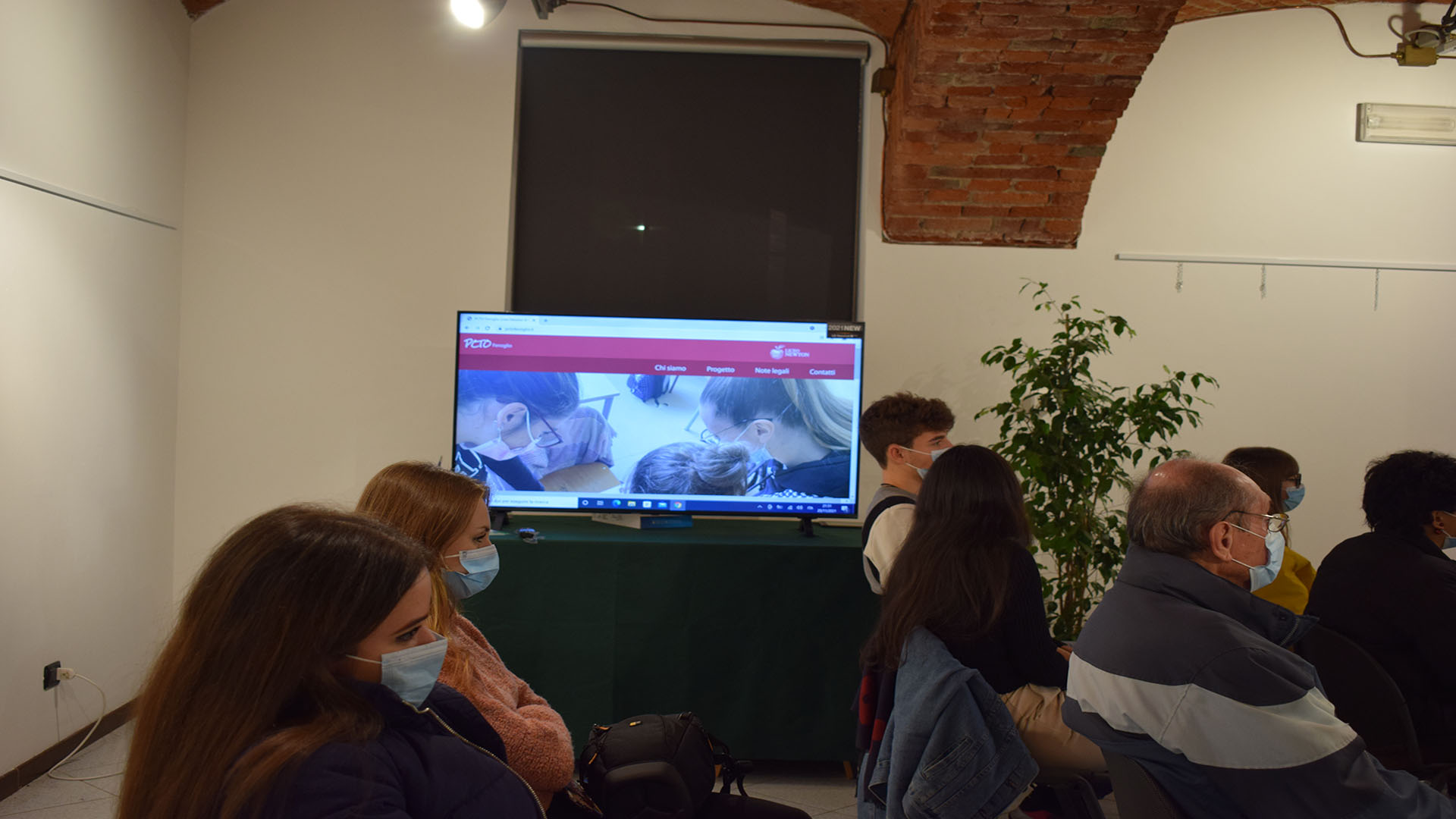 alcuni spettatori durante la presentazione